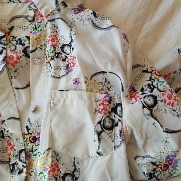 Tops - Skull and floral print button down
